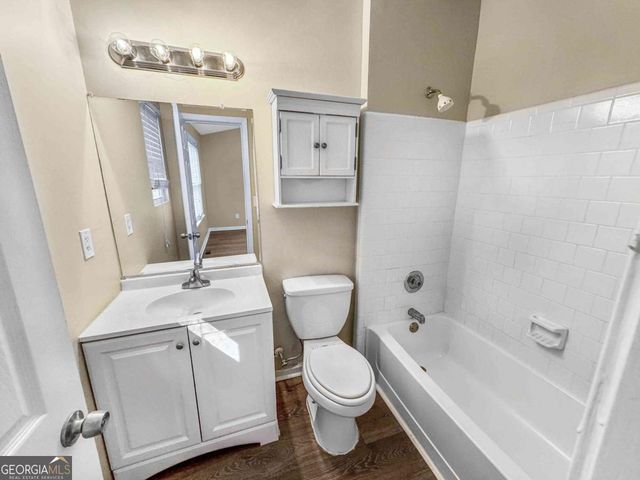 3575 Kennesaw Station Drive NW, Kennesaw, GA 30144