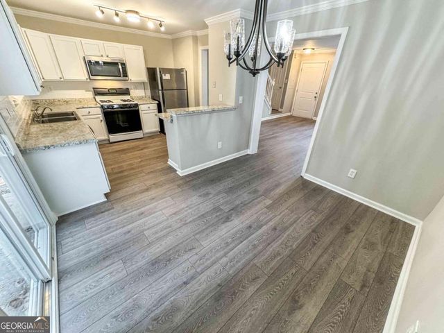 3575 Kennesaw Station Drive NW, Kennesaw, GA 30144