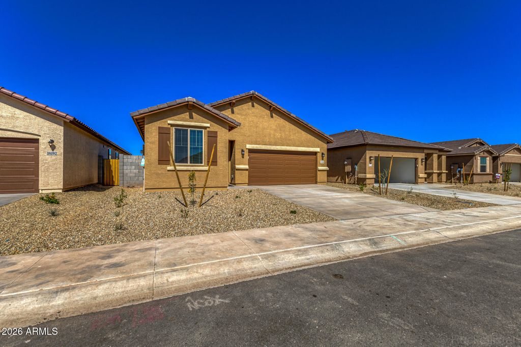 18230 W AVENIDA DEL SOL Drive, Surprise, AZ 85387 — photo 3
