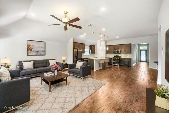 2204 Bonavista WAY, Leander, TX 78641