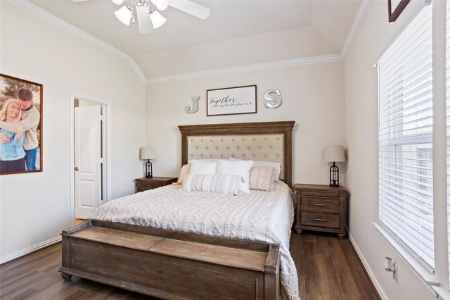 223 Harbor Bend Lane, Dickinson, TX 77539