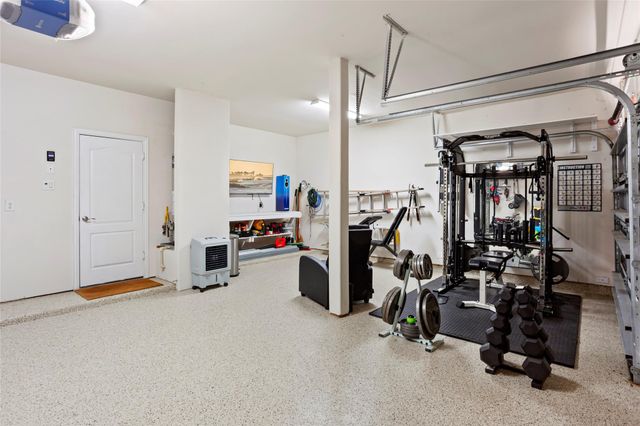 223 Harbor Bend Lane, Dickinson, TX 77539