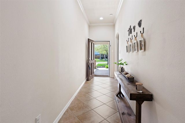 223 Harbor Bend Lane, Dickinson, TX 77539