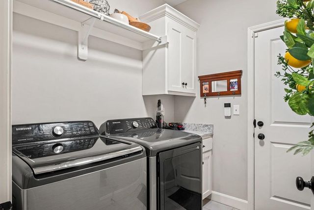 716 E 110th Terrace, Kansas City, MO 64131