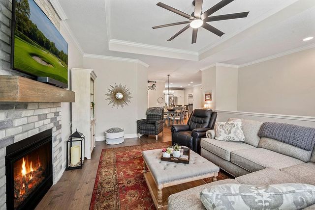 716 E 110th Terrace, Kansas City, MO 64131