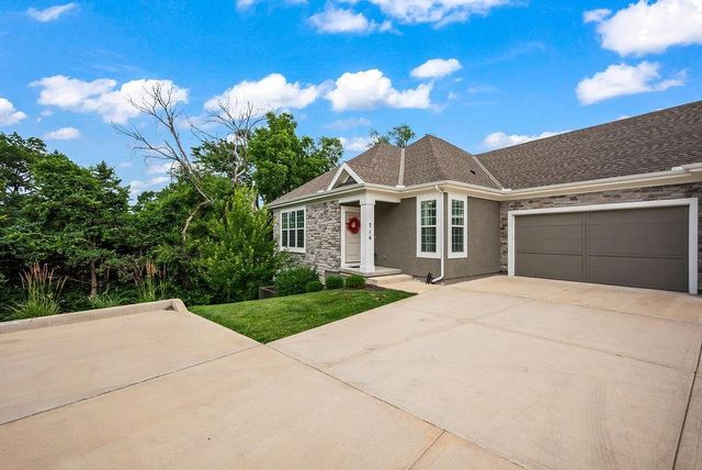 716 E 110th Terrace, Kansas City, MO 64131