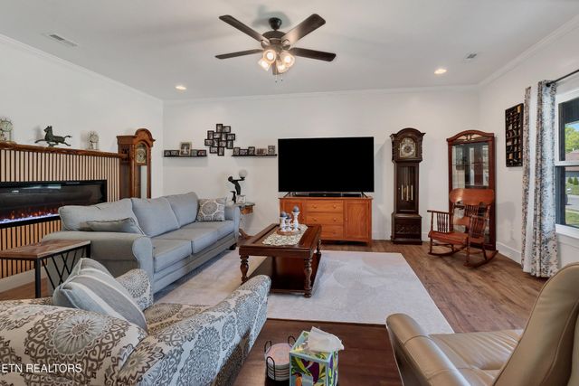 1508 Roxy Lane, Maryville, TN 37803