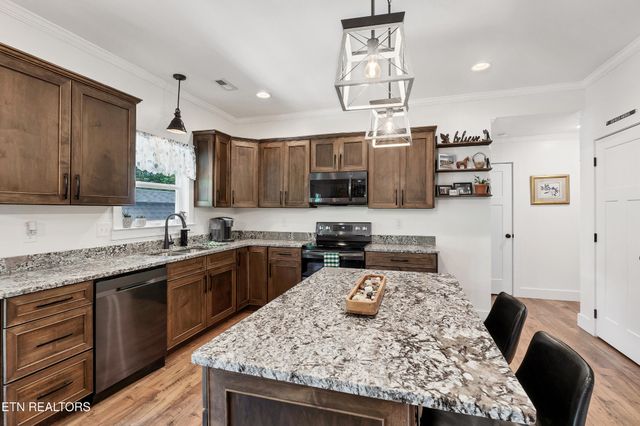 1508 Roxy Lane, Maryville, TN 37803