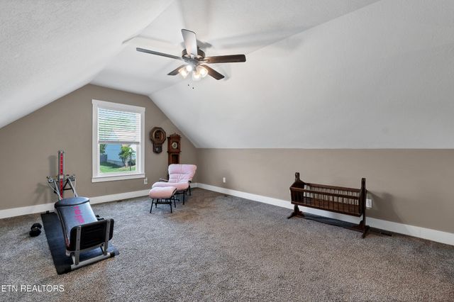 1508 Roxy Lane, Maryville, TN 37803