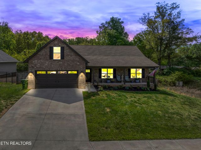 1508 Roxy Lane, Maryville, TN 37803