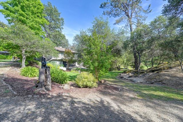 4840 Frog Pond Rd, Newcastle, CA 95658