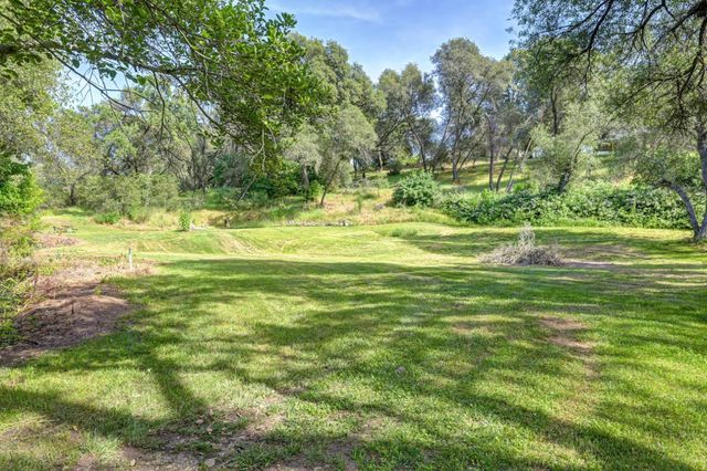 4840 Frog Pond Rd, Newcastle, CA 95658