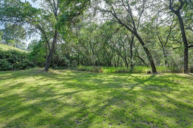 4840 Frog Pond Rd, Newcastle, CA 95658