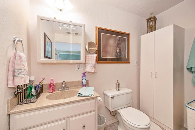 4840 Frog Pond Rd, Newcastle, CA 95658