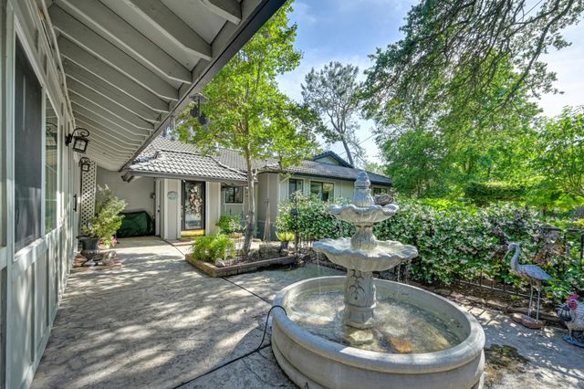 4840 Frog Pond Rd, Newcastle, CA 95658