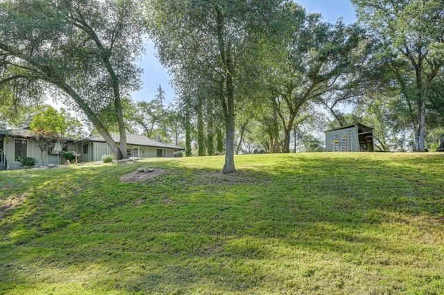 4840 Frog Pond Rd, Newcastle, CA 95658