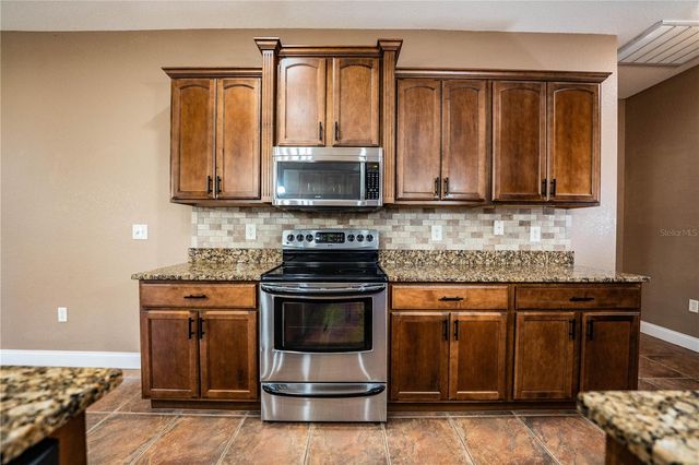 3284 HAWKS RIDGE DRIVE, Lakeland, FL 33810