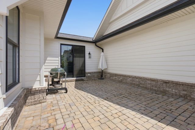 3548 Harper Woods Lane, Lexington, KY 40515