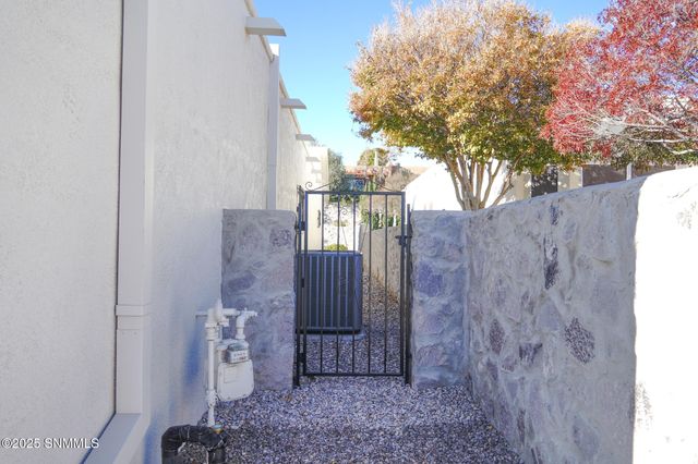 3107 Hillrise Drive, Las Cruces, NM 88011