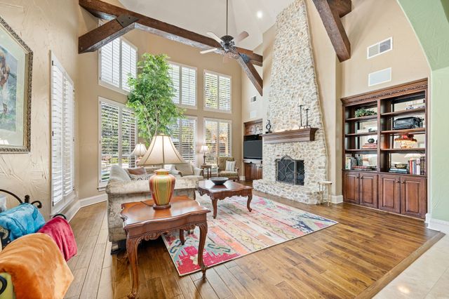 2308 Hawthorne Avenue, Colleyville, TX 76034