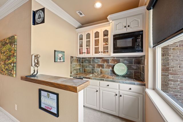 2308 Hawthorne Avenue, Colleyville, TX 76034