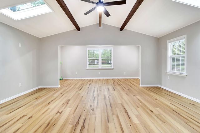 172 Pine Needle St, Onalaska, TX 77360