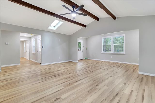 172 Pine Needle St, Onalaska, TX 77360