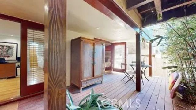 3205 Bayview Drive 4-3206, Manhattan Beach, CA 90266