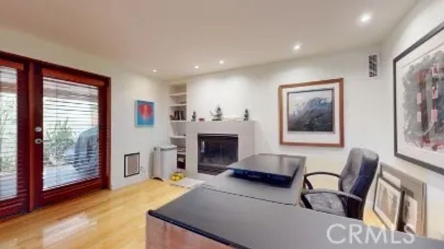 3205 Bayview Drive 4-3206, Manhattan Beach, CA 90266