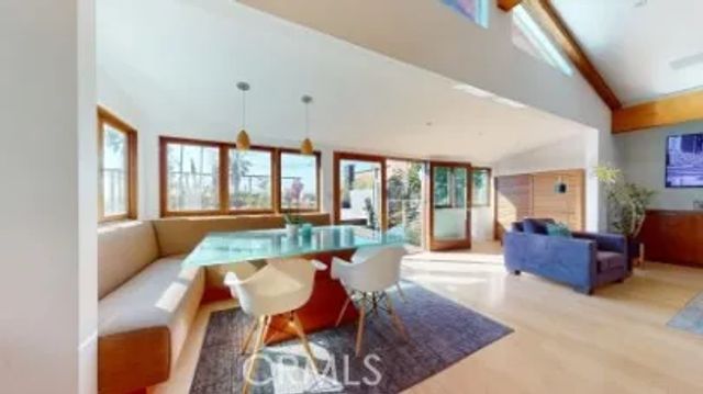 3205 Bayview Drive 4-3206, Manhattan Beach, CA 90266