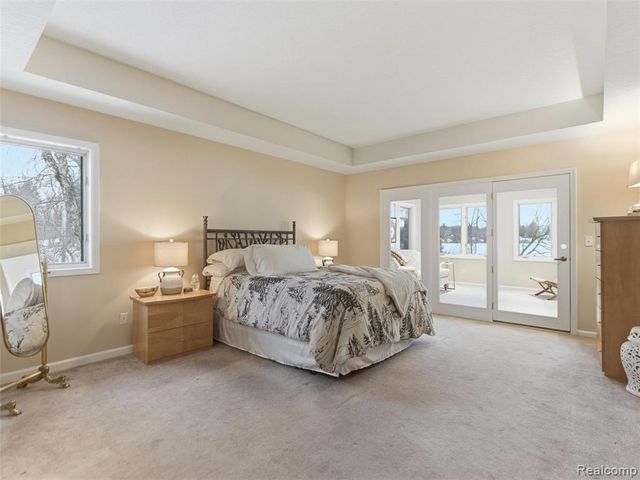 1393 Eden Gardens Drive, Fenton, MI 48430