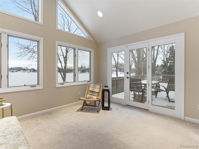 1393 Eden Gardens Drive, Fenton, MI 48430