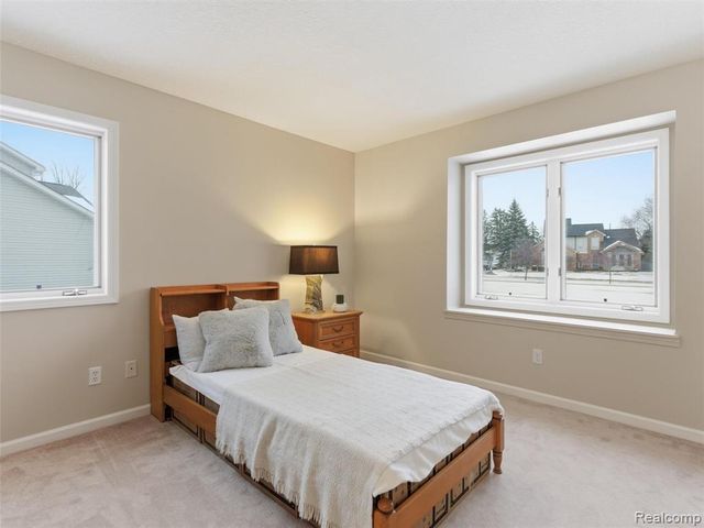 1393 Eden Gardens Drive, Fenton, MI 48430