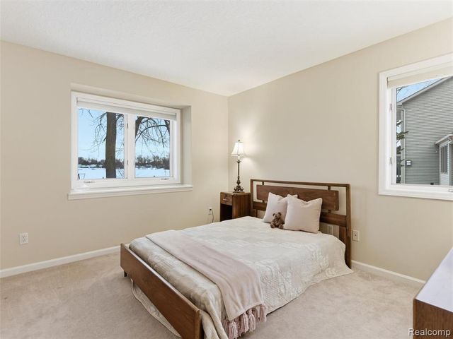 1393 Eden Gardens Drive, Fenton, MI 48430