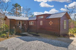 181 Yonah Lake Circle, Toccoa, GA 30577