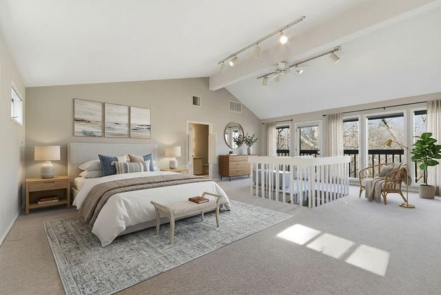 2213 HOMINY BRANCH CT, Columbia, MO 65201