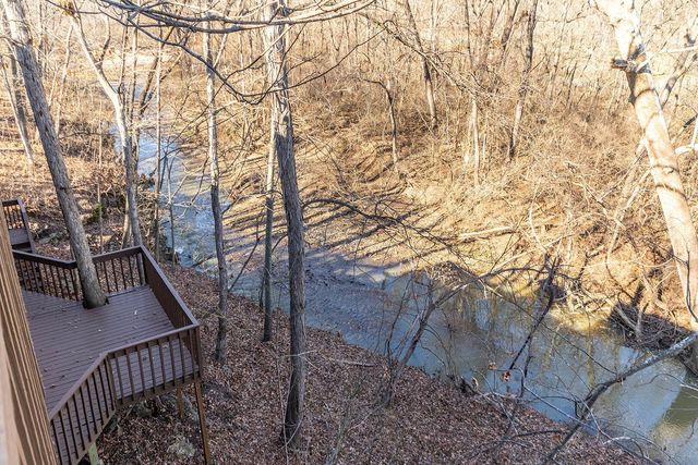 2213 HOMINY BRANCH CT, Columbia, MO 65201