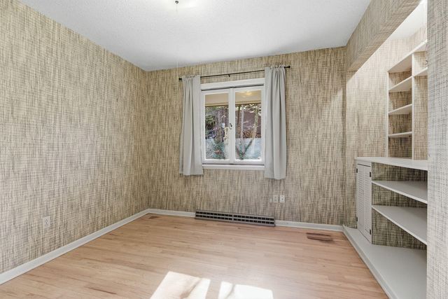 2213 HOMINY BRANCH CT, Columbia, MO 65201