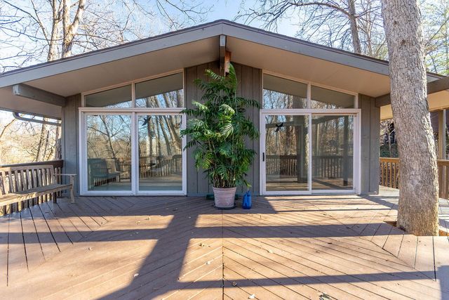 2213 HOMINY BRANCH CT, Columbia, MO 65201