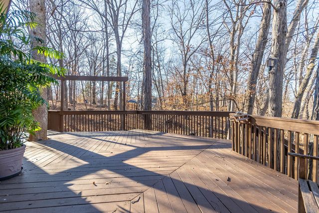 2213 HOMINY BRANCH CT, Columbia, MO 65201