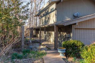 2213 HOMINY BRANCH CT, Columbia, MO 65201