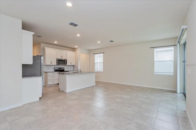 2501 SOUTHLAWN LANE, Clermont, FL 34714