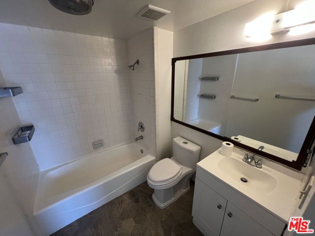 1328 9th Street A, Santa Monica, CA 90401