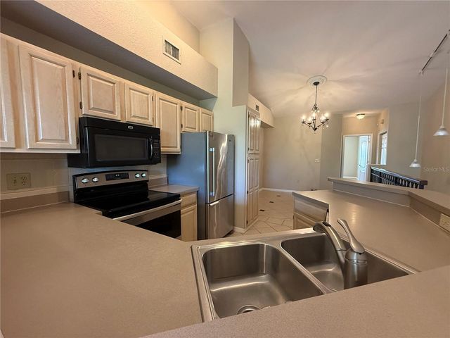 1055 NORMANDY TRACE ROAD, Tampa, FL 33602