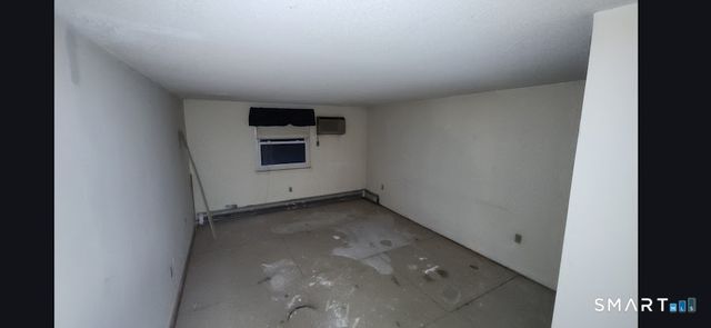 123 Blackstone Village 123, Meriden, CT 06450