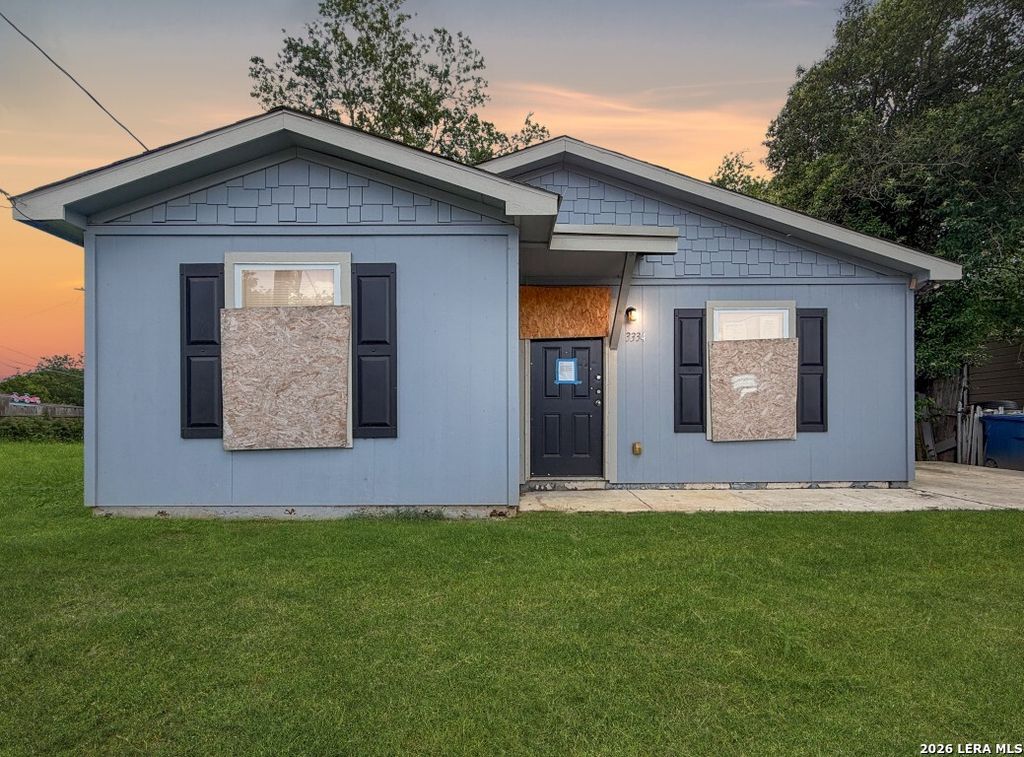 3334 MARTIN LUTHER KING DR, San Antonio, TX 78220