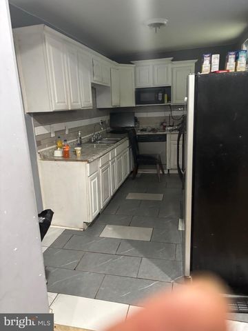 1732 FILLMORE ST, Camden, NJ 08104