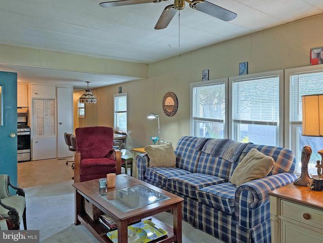 19603 QUEEN ST #18, Rehoboth Beach, DE 19971