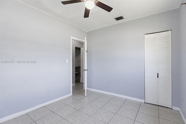 998 W 68th St, Hialeah, FL 33014