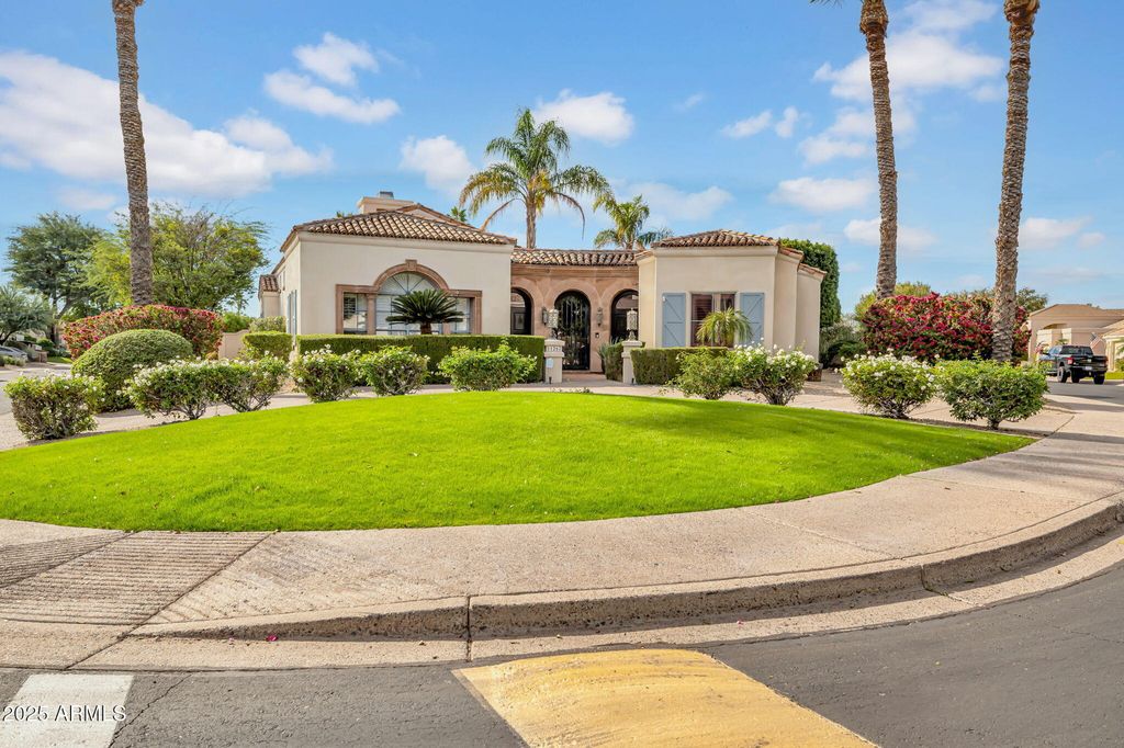 11267 E PALOMINO Road, Scottsdale, AZ 85259